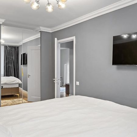 Comfort By Art City Бухарест Экстерьер фото